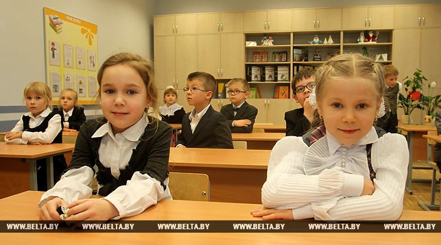 Школы Могилева определили время начала занятий